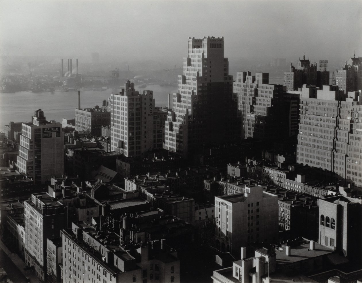 Dalla mia finestra allo Shelton, sud-est da Alfred Stieglitz