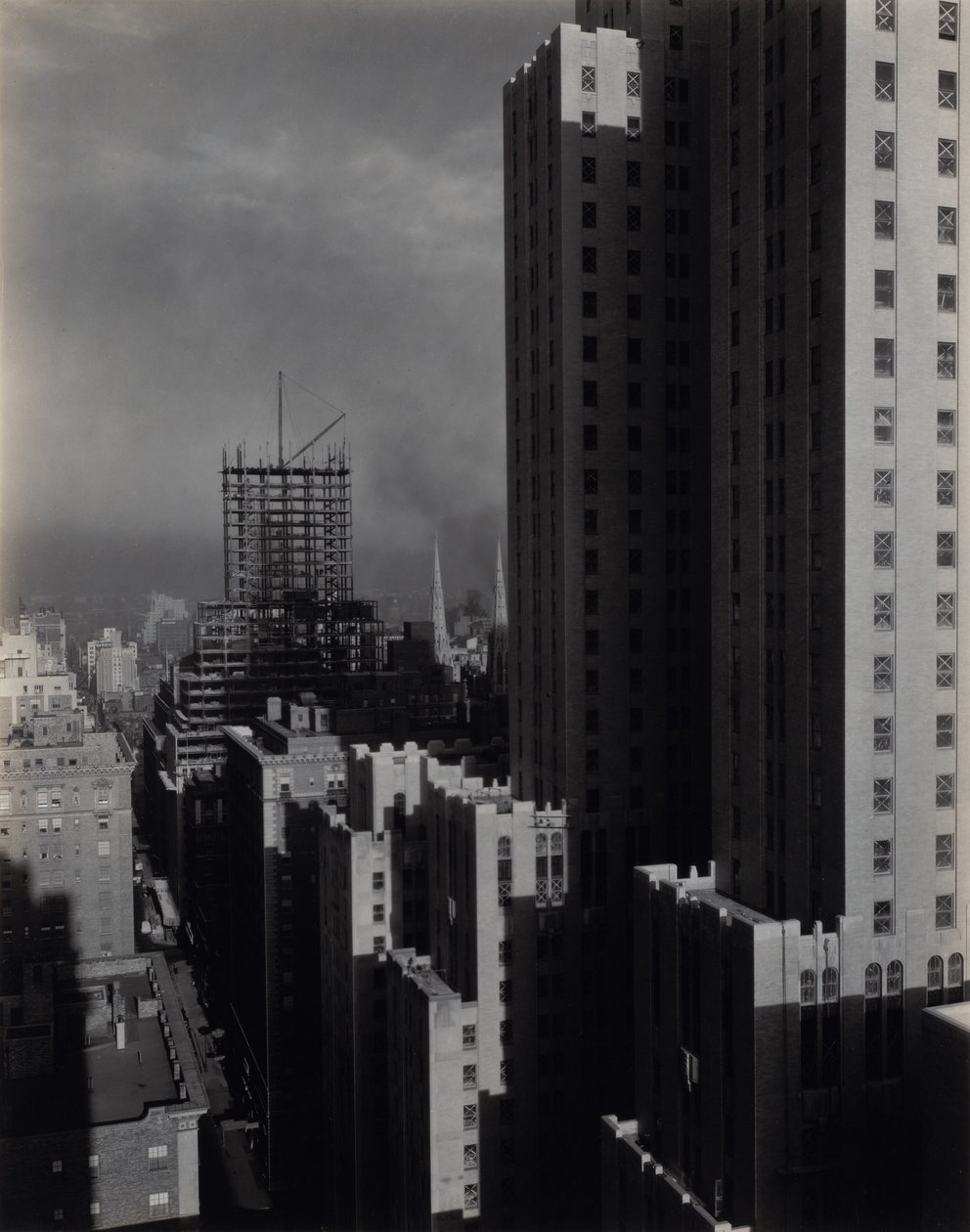 Dalla mia finestra allo Shelton, ovest da Alfred Stieglitz