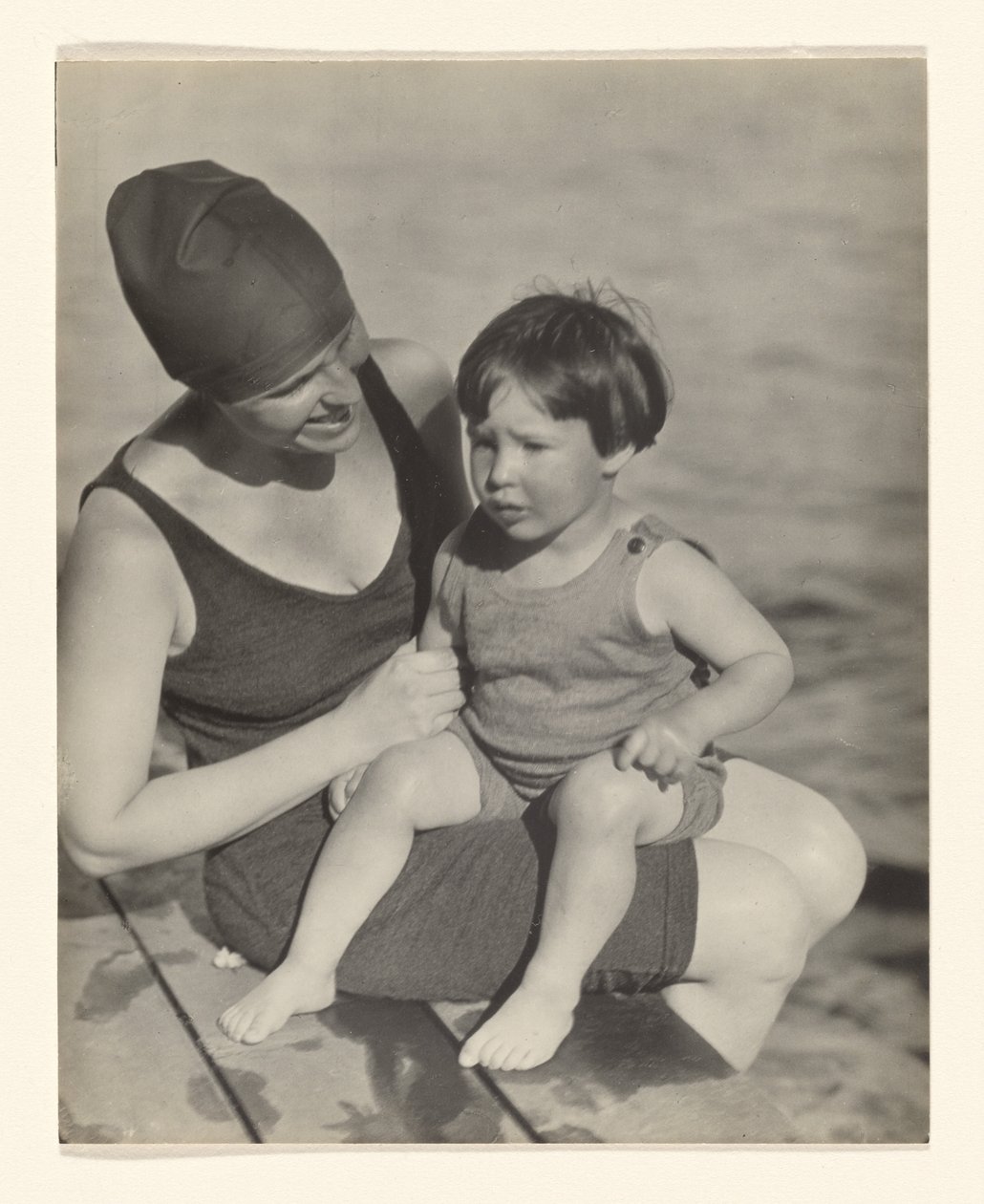 [Marie Rapp Boursault e Yvonne Boursault, Lake George] da Alfred Stieglitz