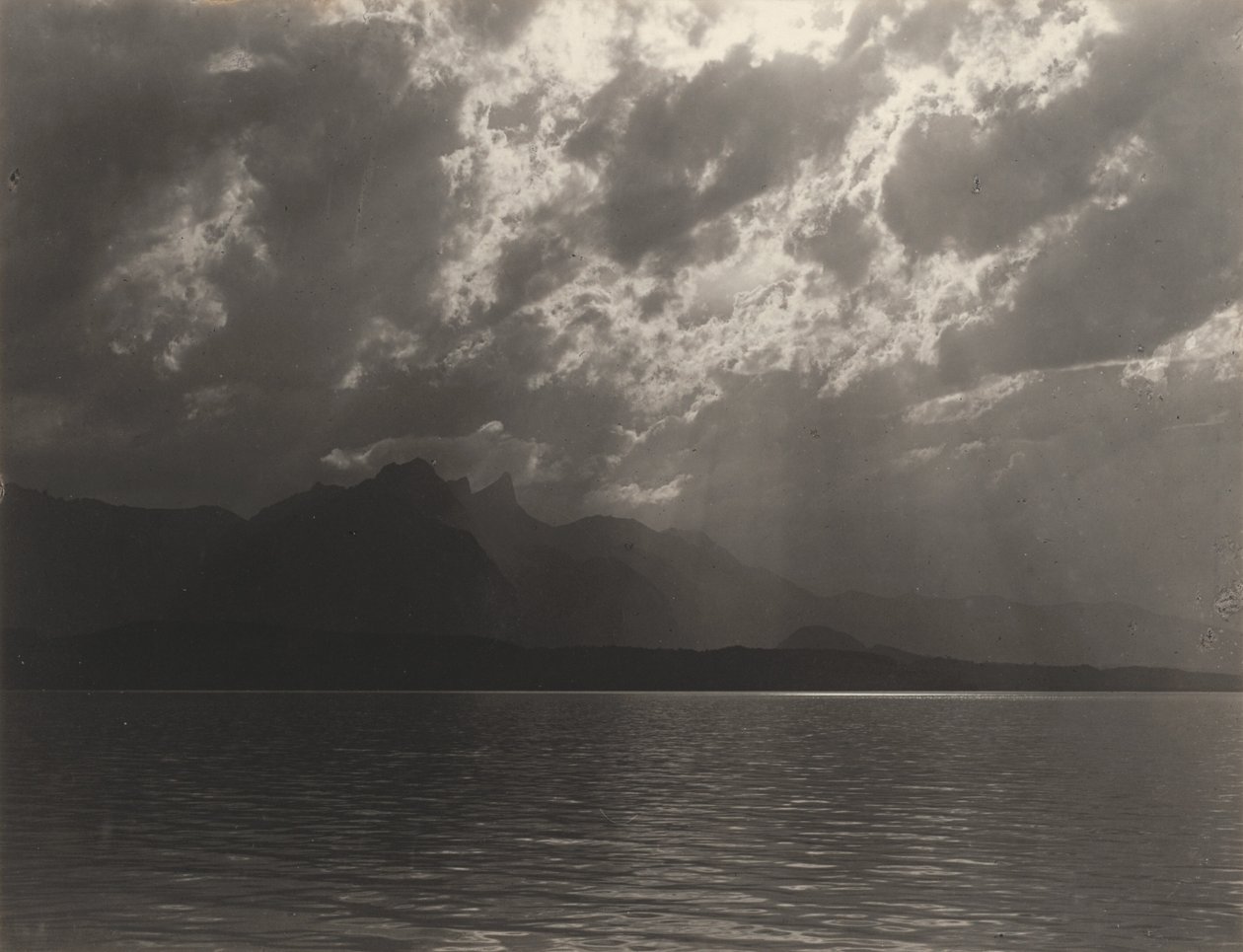 Sul lago di Thun, Svizzera da Alfred Stieglitz