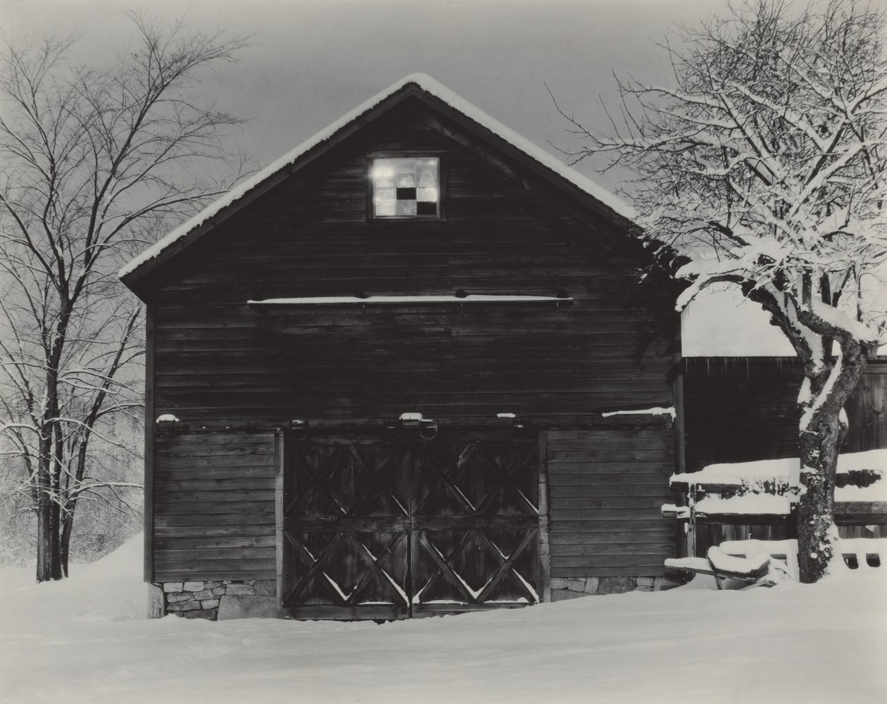 Il fienile nero e la neve bianca da Alfred Stieglitz