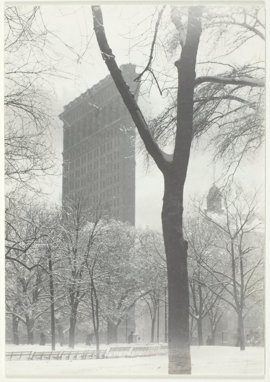 Il Flatiron, 1903, stampato 1920-1939 da Alfred Stieglitz