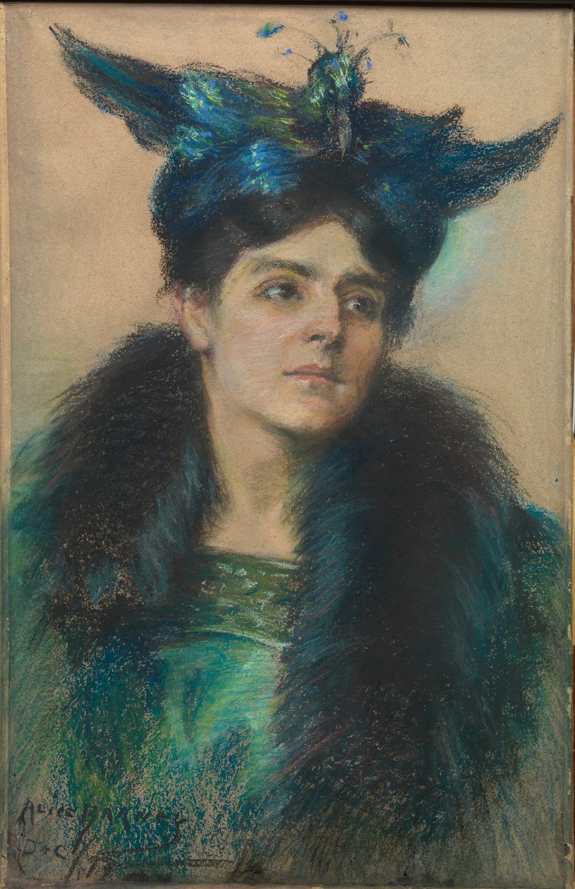 Marianna con cappello da Alice Pike Barney
