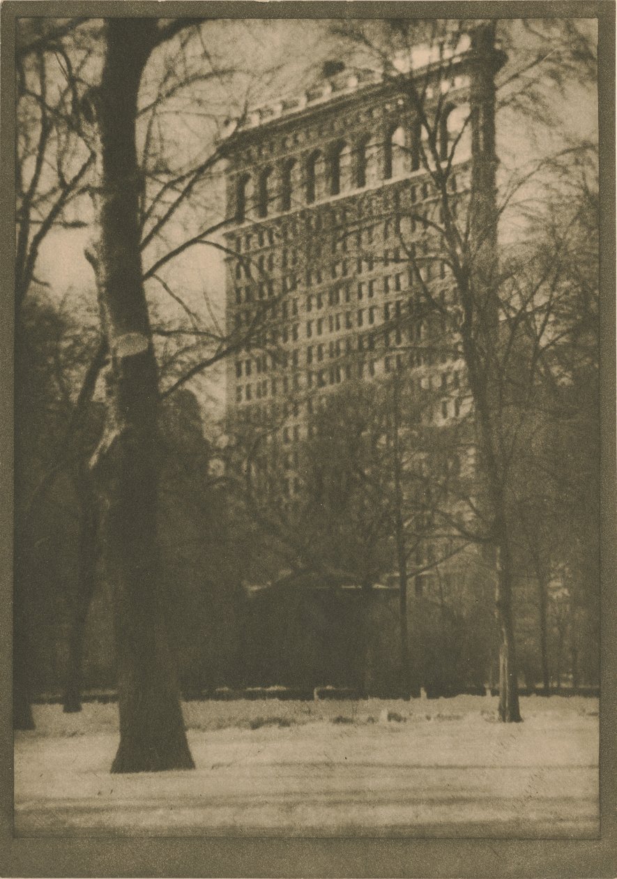 [Il Flat Iron Building, New York City] da Alvin Langdon Coburn