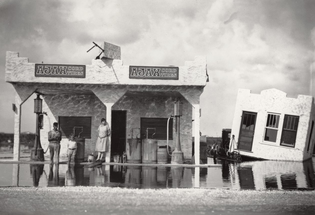 Stazione di servizio, Hialeah, Florida nell