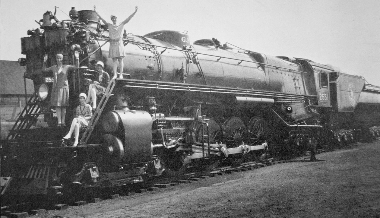 Una locomotiva classe S-1 4-8-4 costruita da Baldwin per il treno 