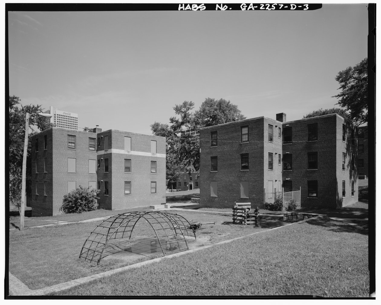 Techwood Homes, Edificio n. 2, 569-573 Techwood Drive, Atlanta, Contea di Fulton, GA da American Photographer