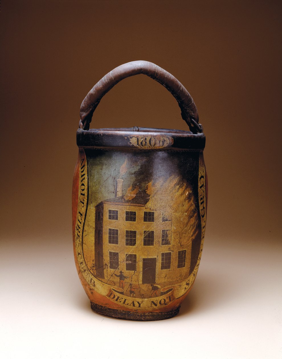 Secchio del Club del Fuoco Adroit da American School