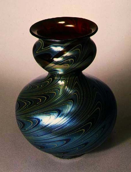 Vaso a doppia zucca di Tiffany, New York, c.1890 da American School