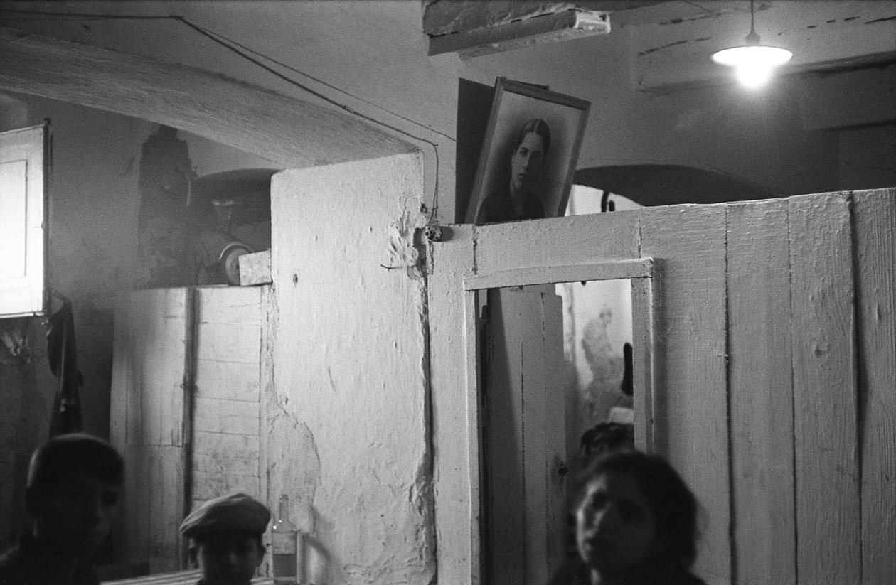 CROTONE - CASA INTERRATA da Ando Gilardi