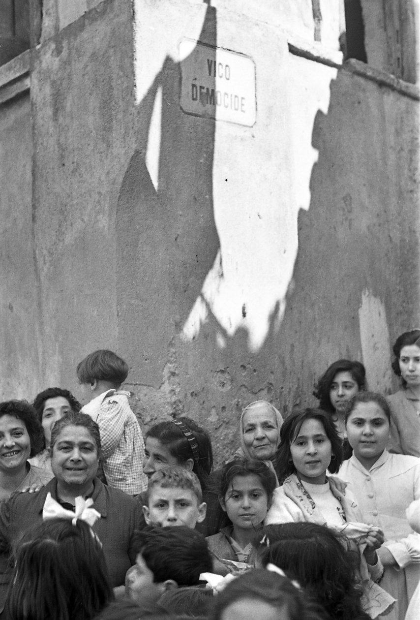 CROTONE - VICO DEMOCIDE da Ando Gilardi