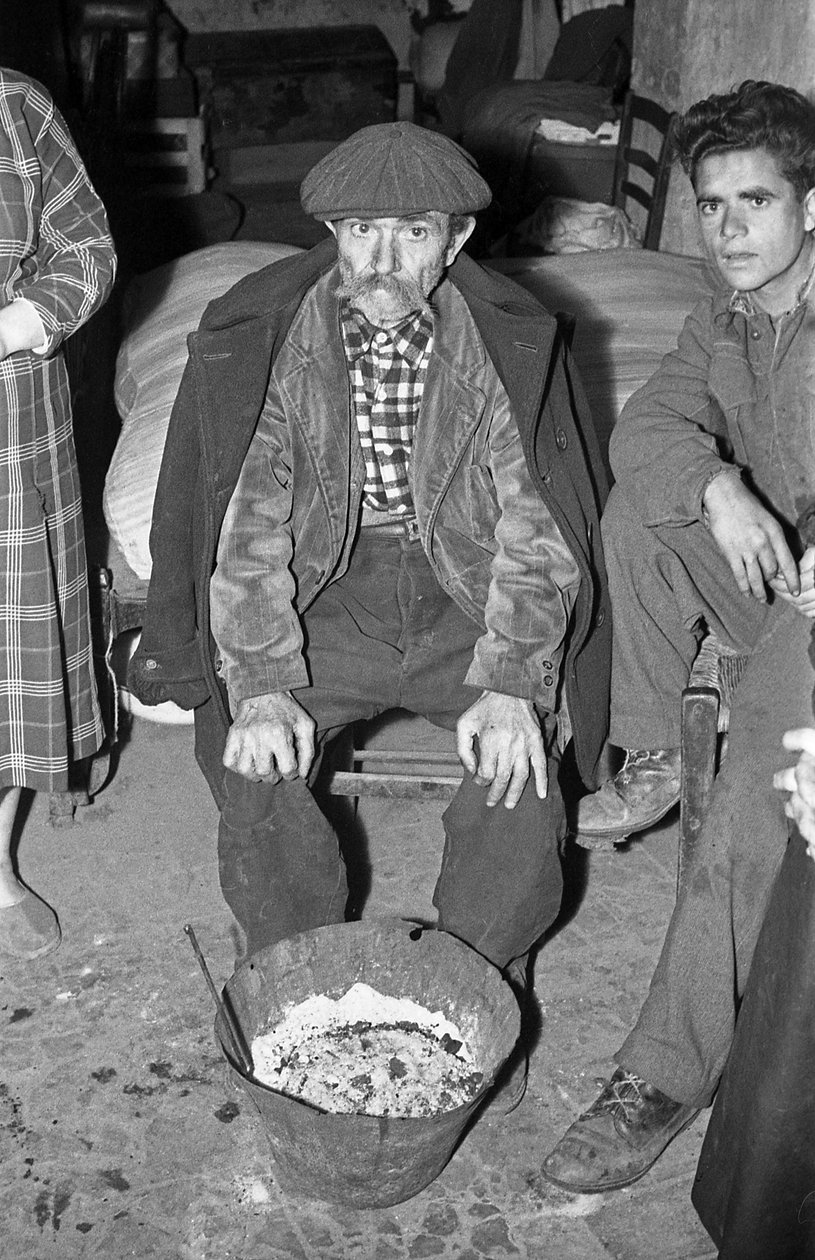 INDAGINE A CROTONE da Ando Gilardi