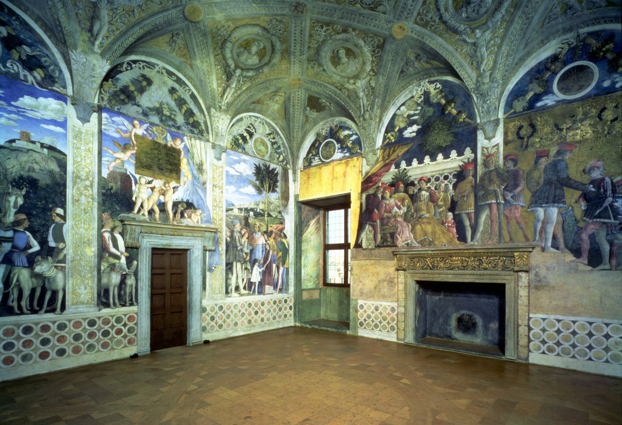 La Camera degli Sposi o Camera Picta con scene della corte di Mantova, che mostra il Marchese Ludovico Gonzaga III e sua moglie Barbara di Brandeburgo, i loro figli, cortigiani e animali da Andrea Mantegna