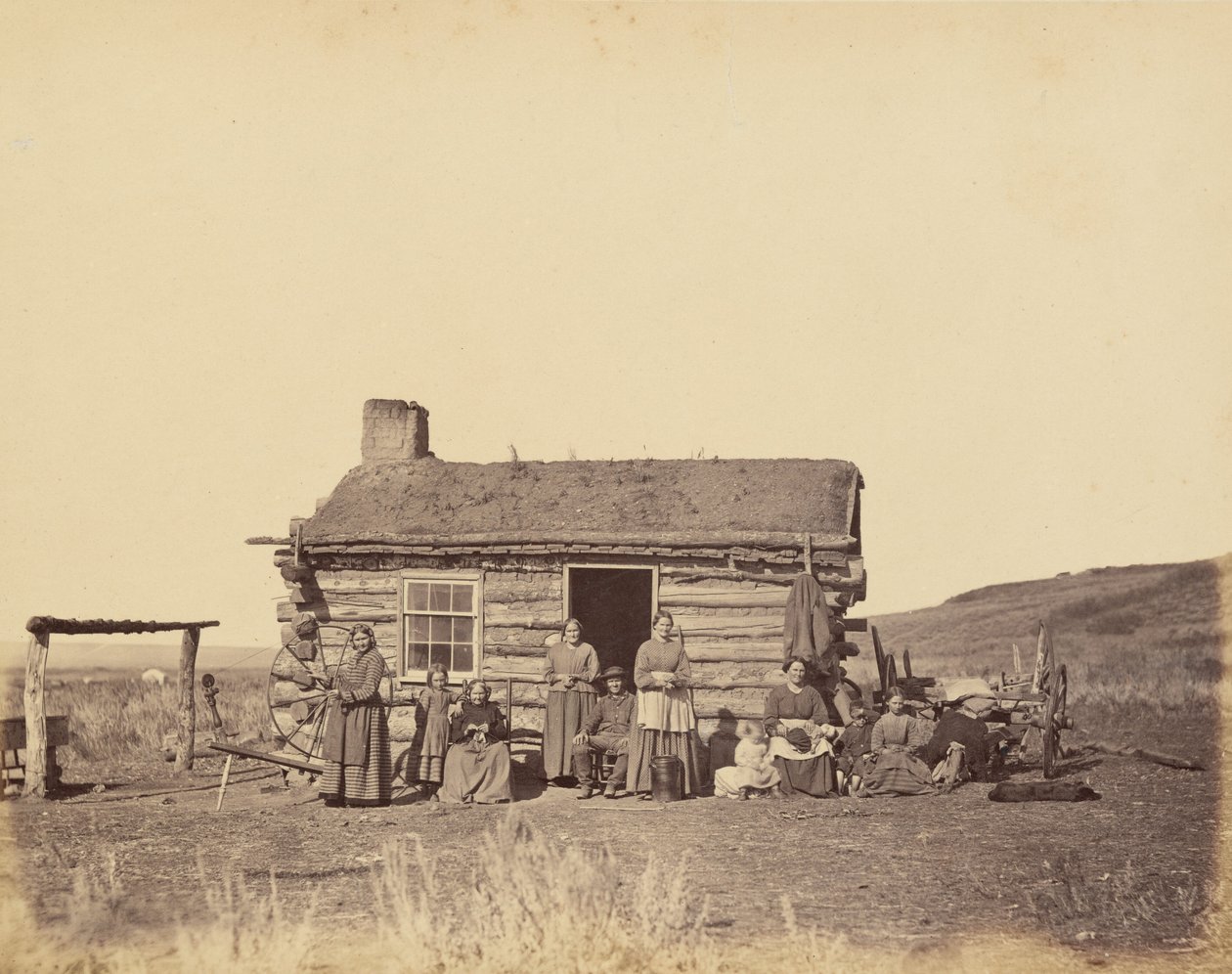 Piastra 48. Famiglia mormone, Valle del Grande Lago Salato, 1869 (foto) da Andrew Joseph Russell