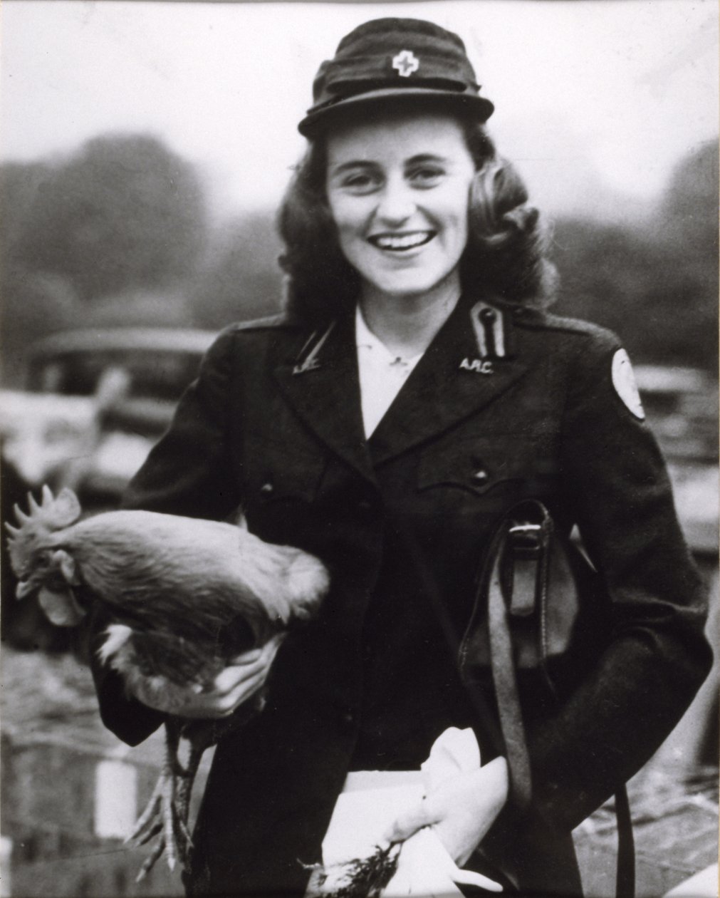 Kick Kennedy in uniforme della Croce Rossa Americana a Londra (c.1943) da Thomas Kelly