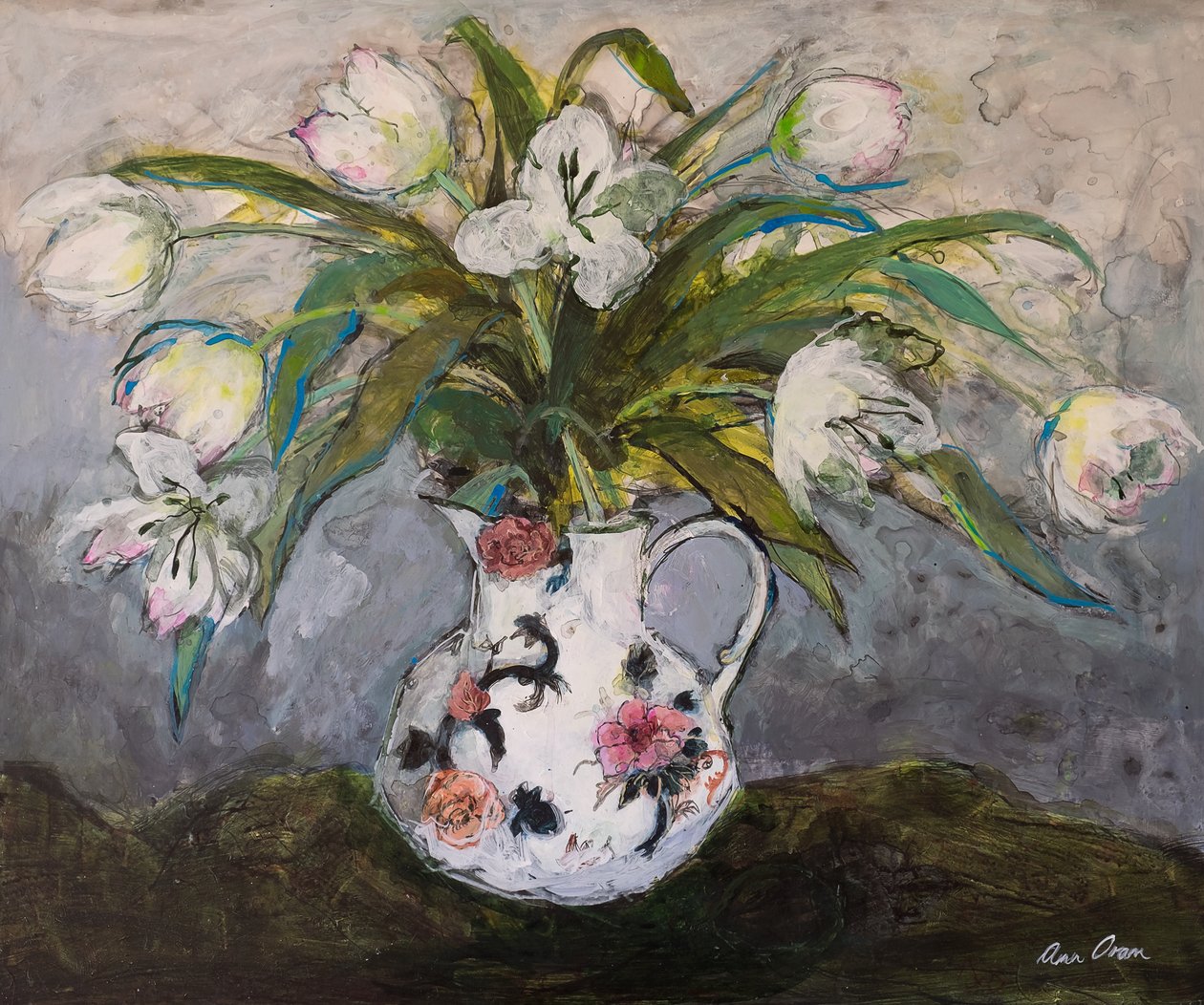 Tulipani Bianchi in una Brocca di Ferro, 2019 da Ann Oram