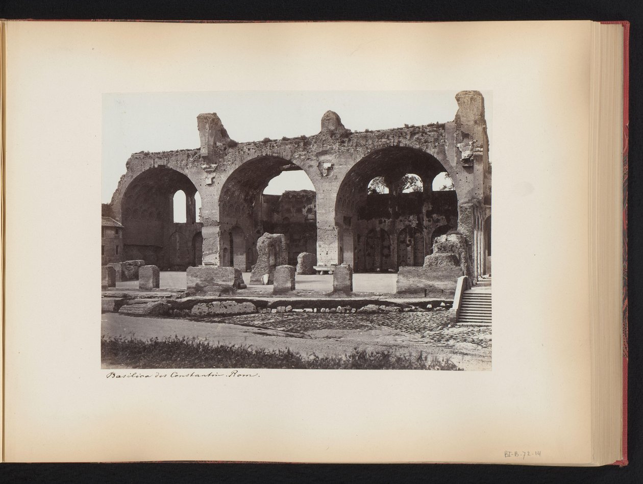 Veduta della Basilica di Massenzio nel Foro Romano a Roma, Italia da Anonymous