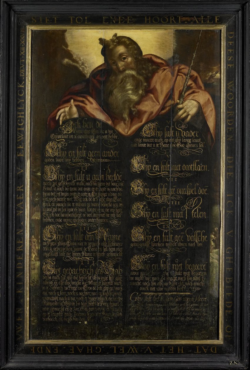 Mosè mostra le Tavole della Legge con i Dieci Comandamenti in calligrafia da Anonymous