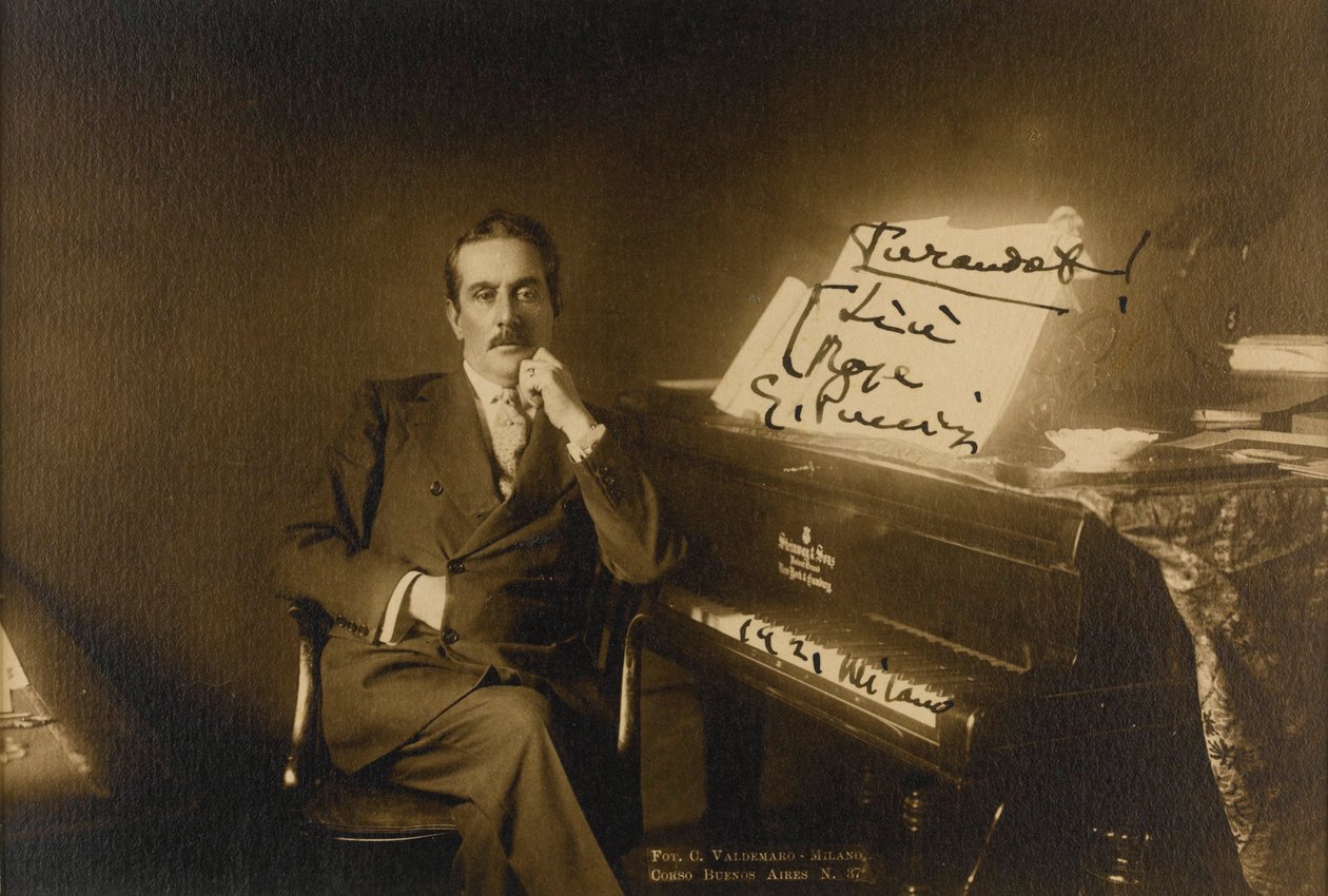 Ritratto del compositore Giacomo Puccini (1858-1924) da Anonymous Anonymous