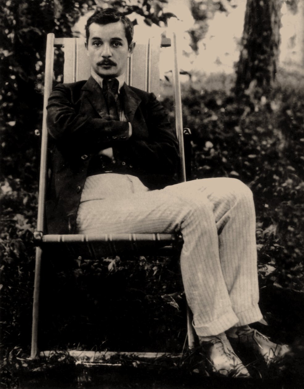 Sacha Tchorny - Ritratto del poeta Sasha Chorny (1880-1932), Anonimo. Fotografia da Anonymous Anonymous