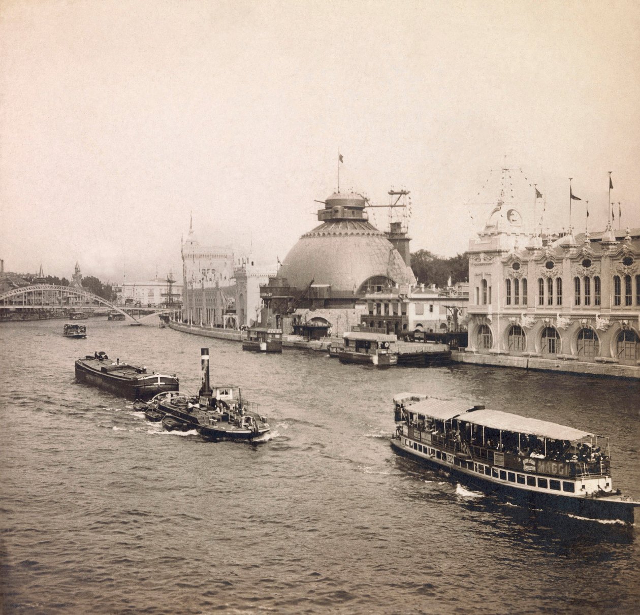Esposizione Universale del 1900 a Parigi: Vista panoramica della Senna, Riva Sinistra - collezione privata da Anonymous Anonymous
