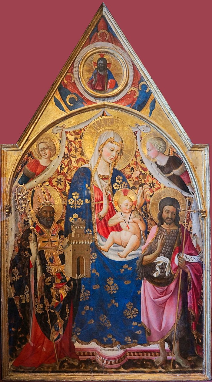 Madonna con Bambino e Santi in trono


 Titolo/i alternativo/i:   Gonfalone. Lato destro: Madonna col Bambino, con un vescovo, San Giovanni Battista e angeli. Parte superiore: Cristo benedicente. Lato posteriore: Crocifissione con la Vergine Maria e San Gi da Antonio da Firenze