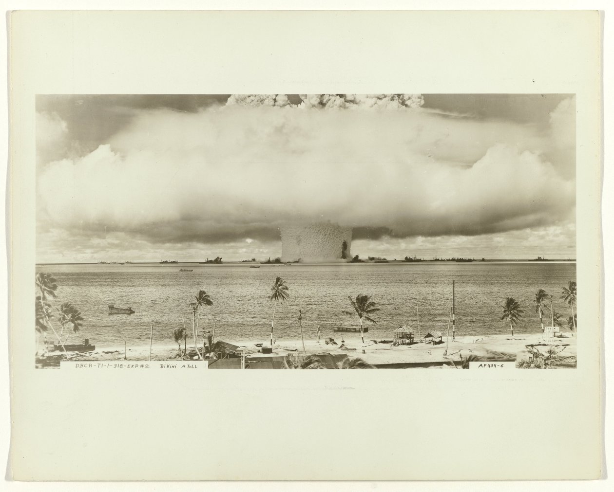 Test della bomba atomica durante l