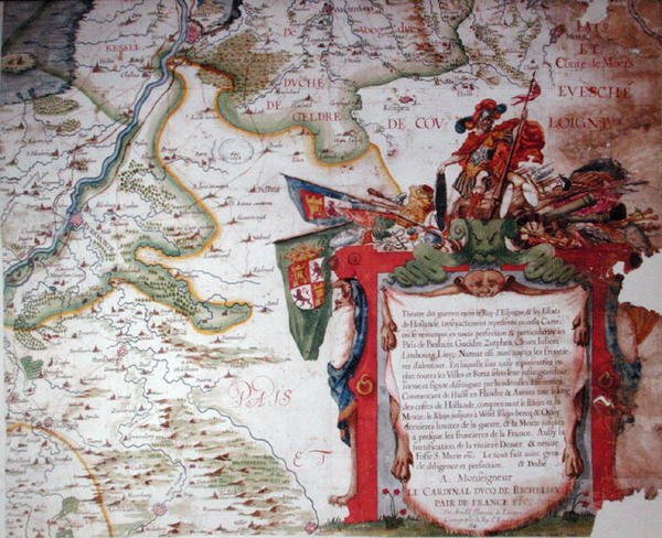 Cartiglio con dedica al Cardinale Richelieu e una mappa dei Paesi Bassi al tempo della Guerra dei Trent