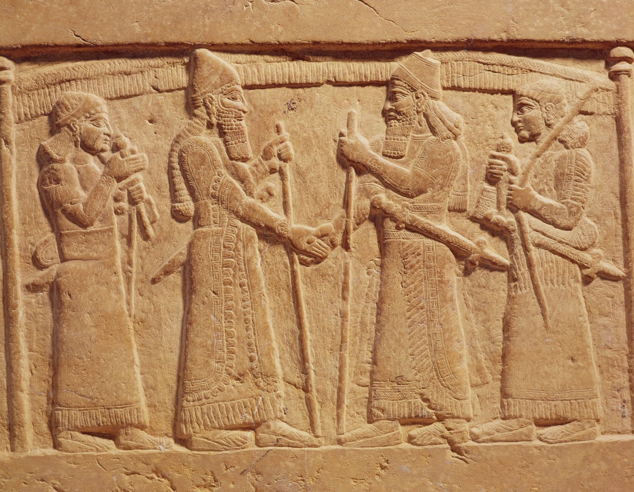 Rilievo raffigurante il re Salmanassar III (858-824 a.C.) di Assiria che incontra un babilonese da Assyrian