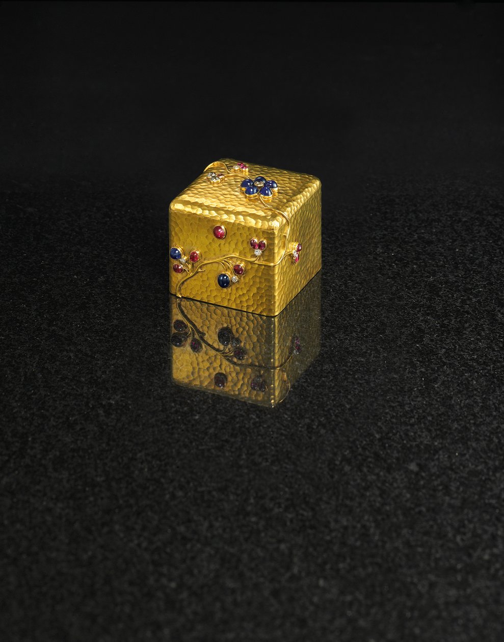 Scatola, di Fabergé, c.1890 da August Wilhelm Holmström