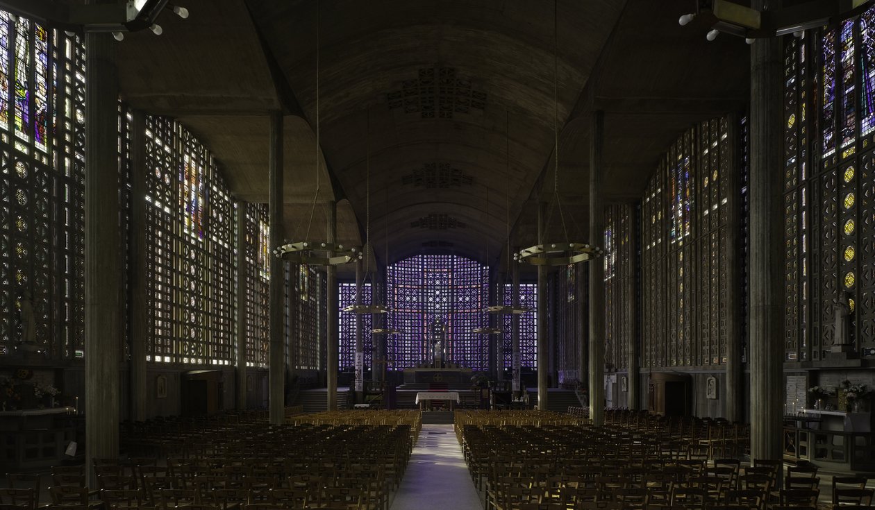 La chiesa di Notre Dame du Raincy, a Raincy (Senna Saint Denis). Costruzione 1923, architetti Gustave Perret (1876-1952) e Auguste Perret (1874-1954). Fotografia 10/02/10. da Auguste Perret