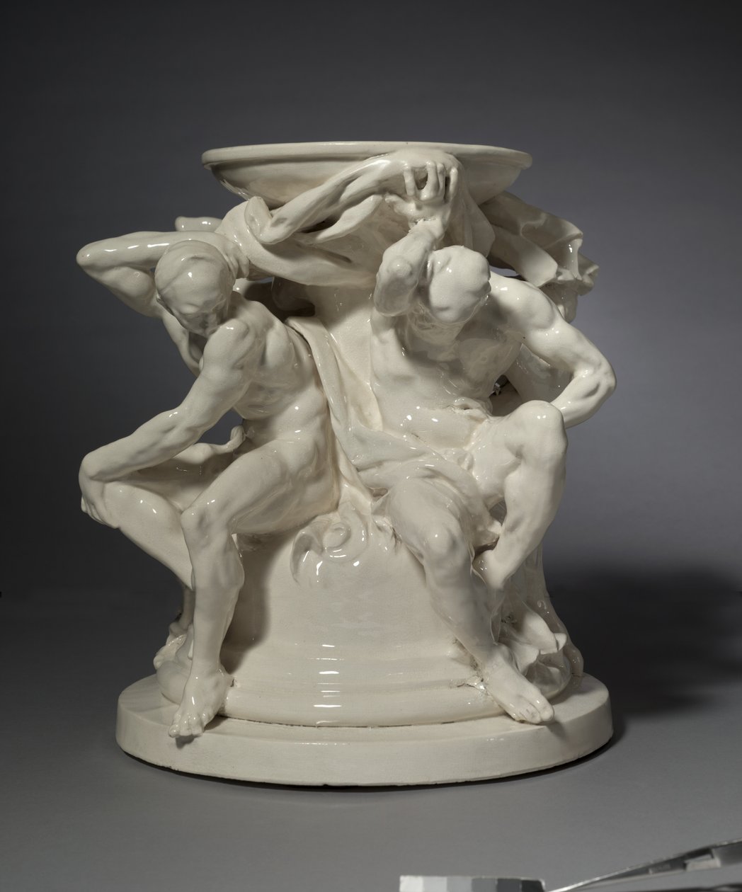 Titani, supporto per un vaso, progettato da Albert-Ernest Carrier-Belleuse da Auguste Rodin