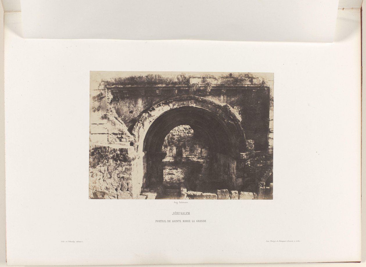 Arco della chiesa di Santa Maria dei Latini, Gerusalemme da Auguste Salzmann