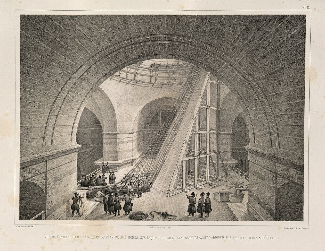 Vista interna della cattedrale e una rampa Da: La costruzione della cattedrale di Sant