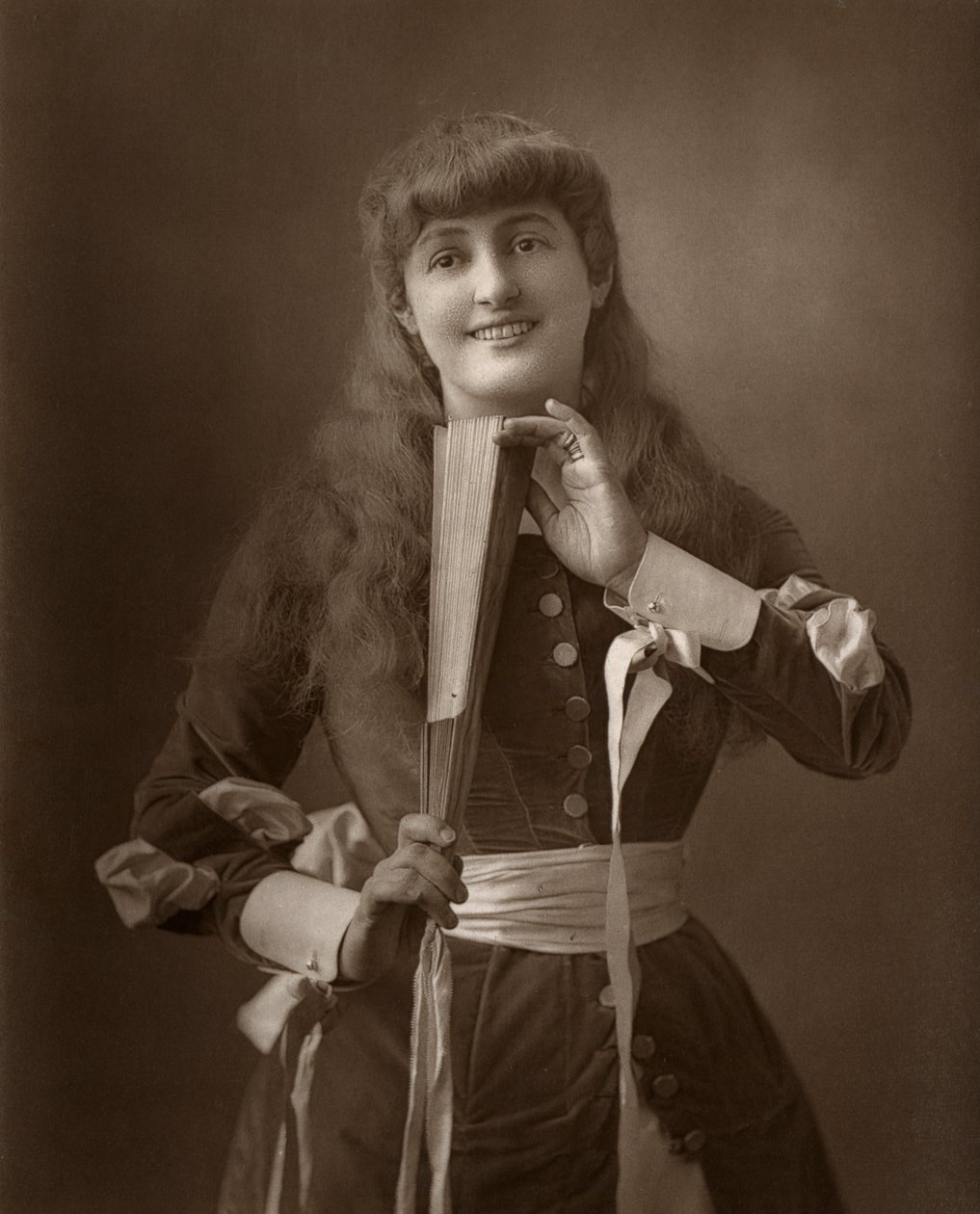 Attrice britannica Alice Atherton in Oliver Grumble da Barraud