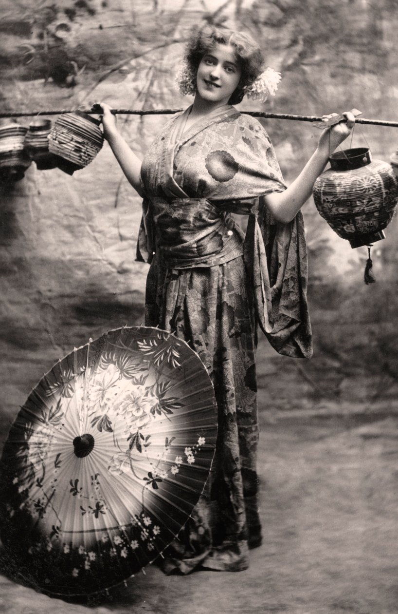 Denise Orme, cantante inglese, inizio XX secolo da Bassano Studio