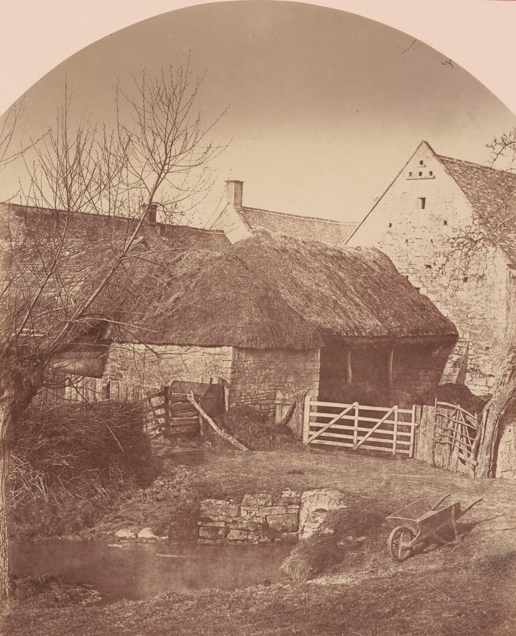 Farm Yard, Prestbury vicino a Cheltenham, c. 1855 (foto) da Baynham Jr. Jones
