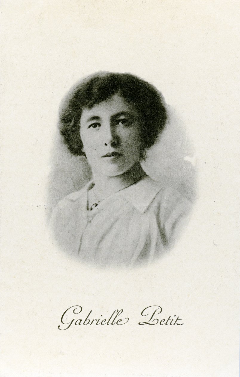 Gabrielle Petit, cartolina commemorativa, c.1920 da Belgian Photographer