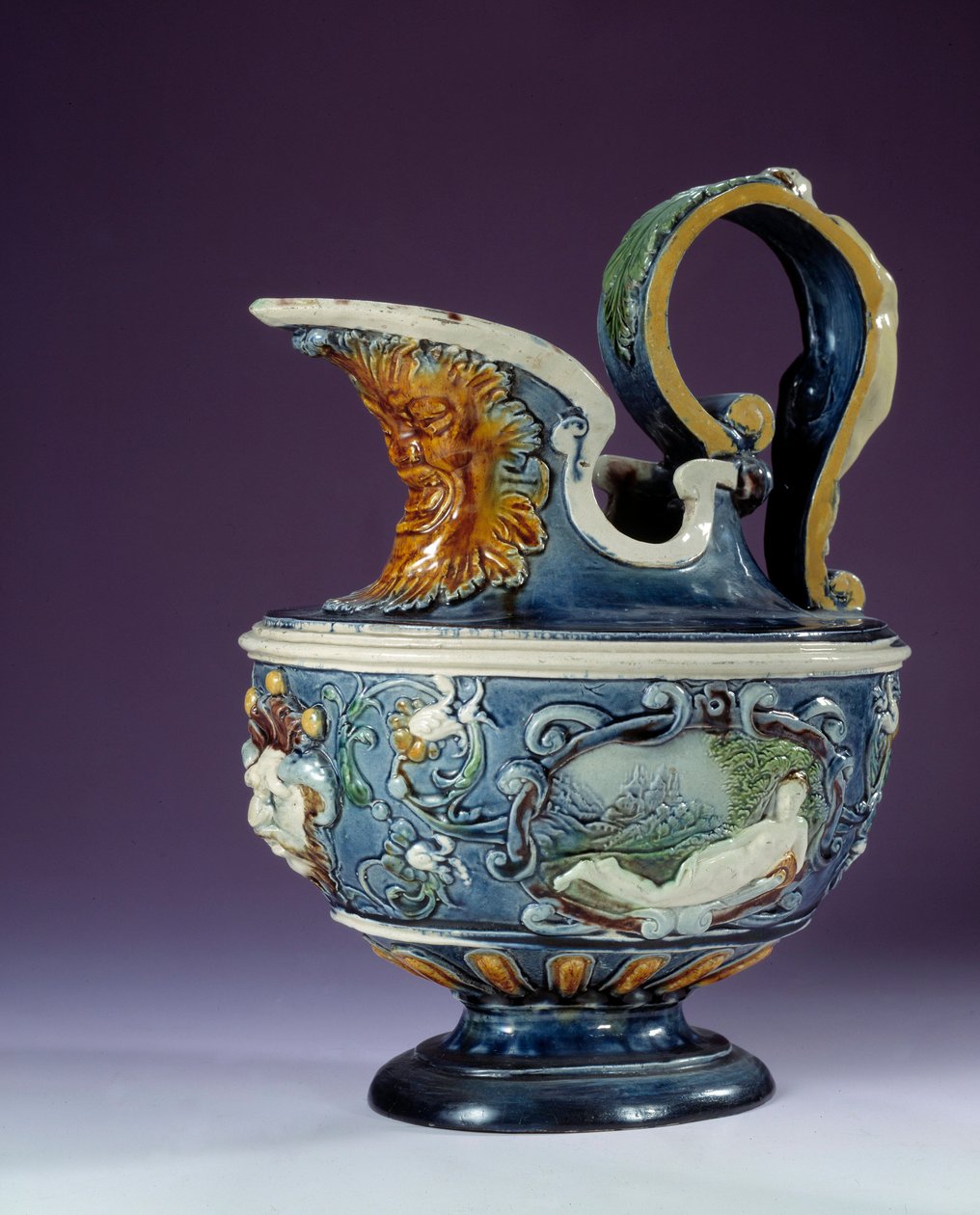 Brocca in maiolica creata dalla scuola di Bernard Palissy da Bernard (school of) Palissy