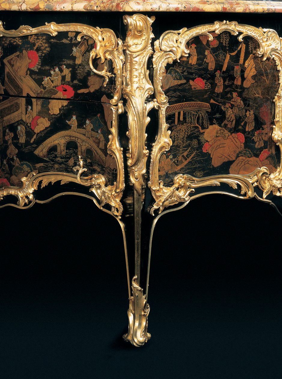 Comò di Luigi XV da Bernard van Risenburgh II