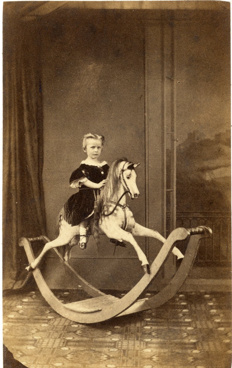 Bambina su grande cavallo a dondolo, 1860s da Brading and Cantelo