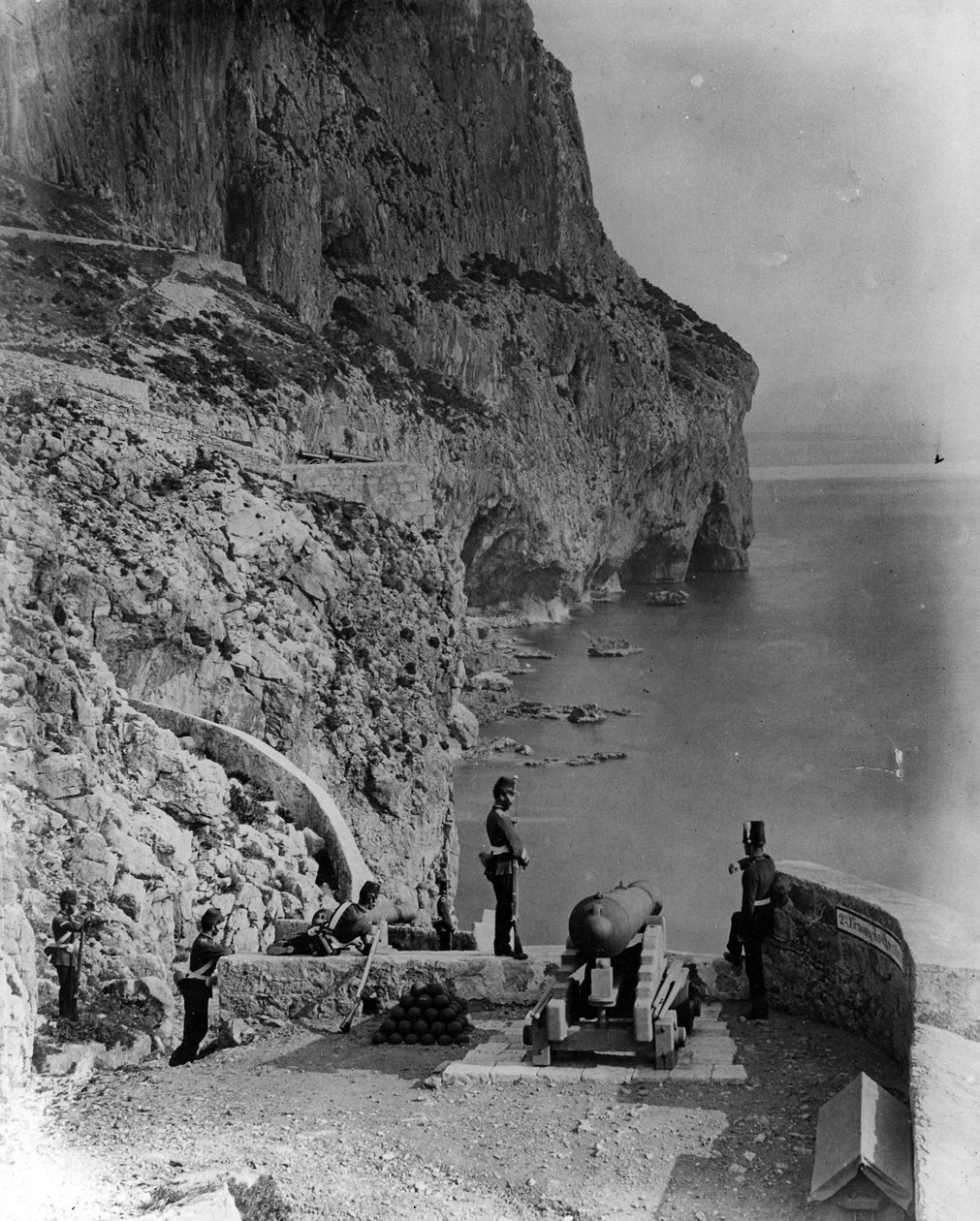 Batteria di Avanzamento Europa, Gibilterra, c.1868 da British Photographer