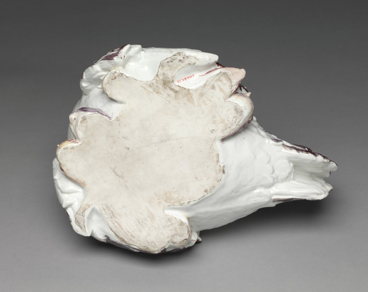 Zuppiera con gallina e pulcini, manifattura di porcellana di Chelsea, c.1755 da British School