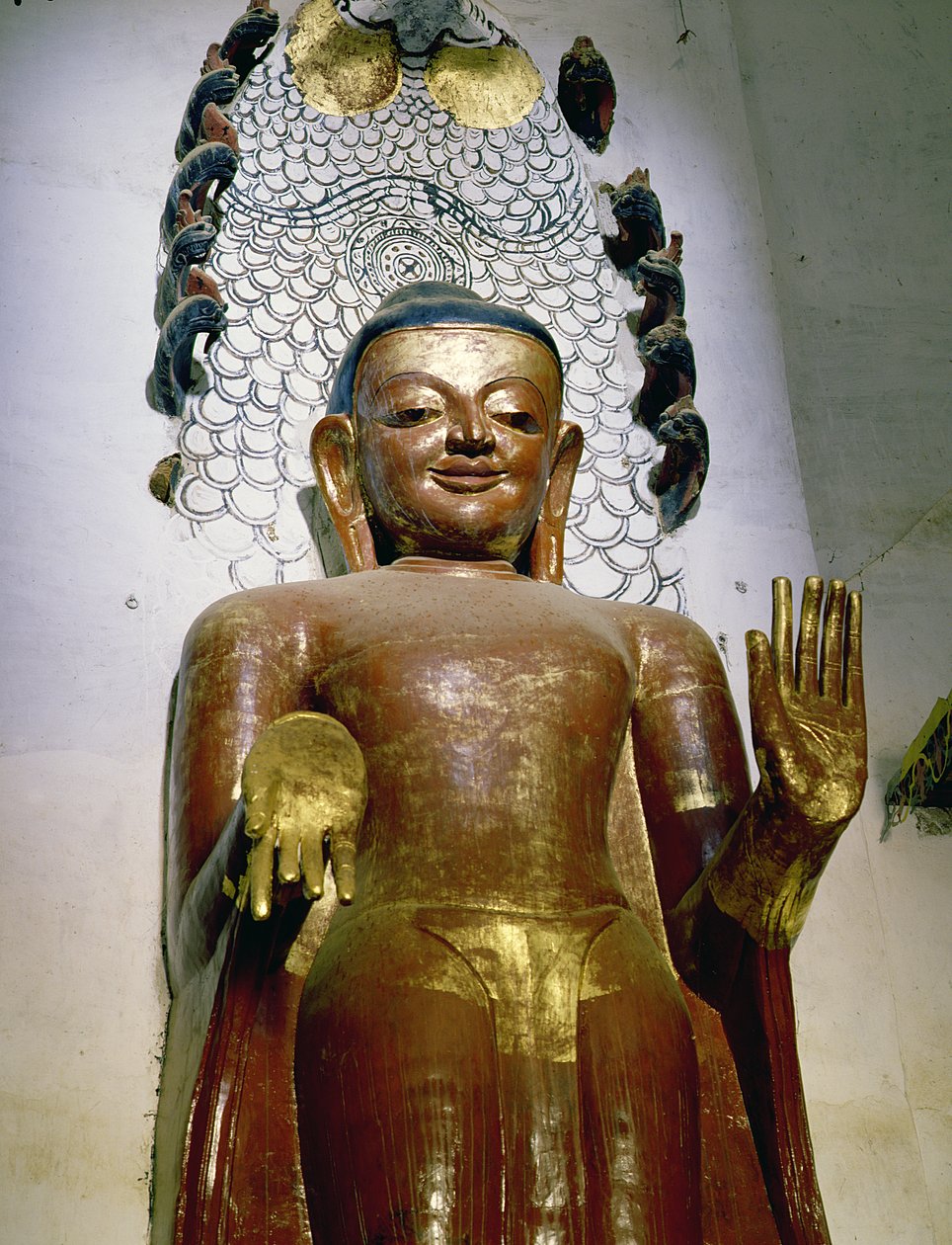 Statua di un Buddha in piedi da Burmese School