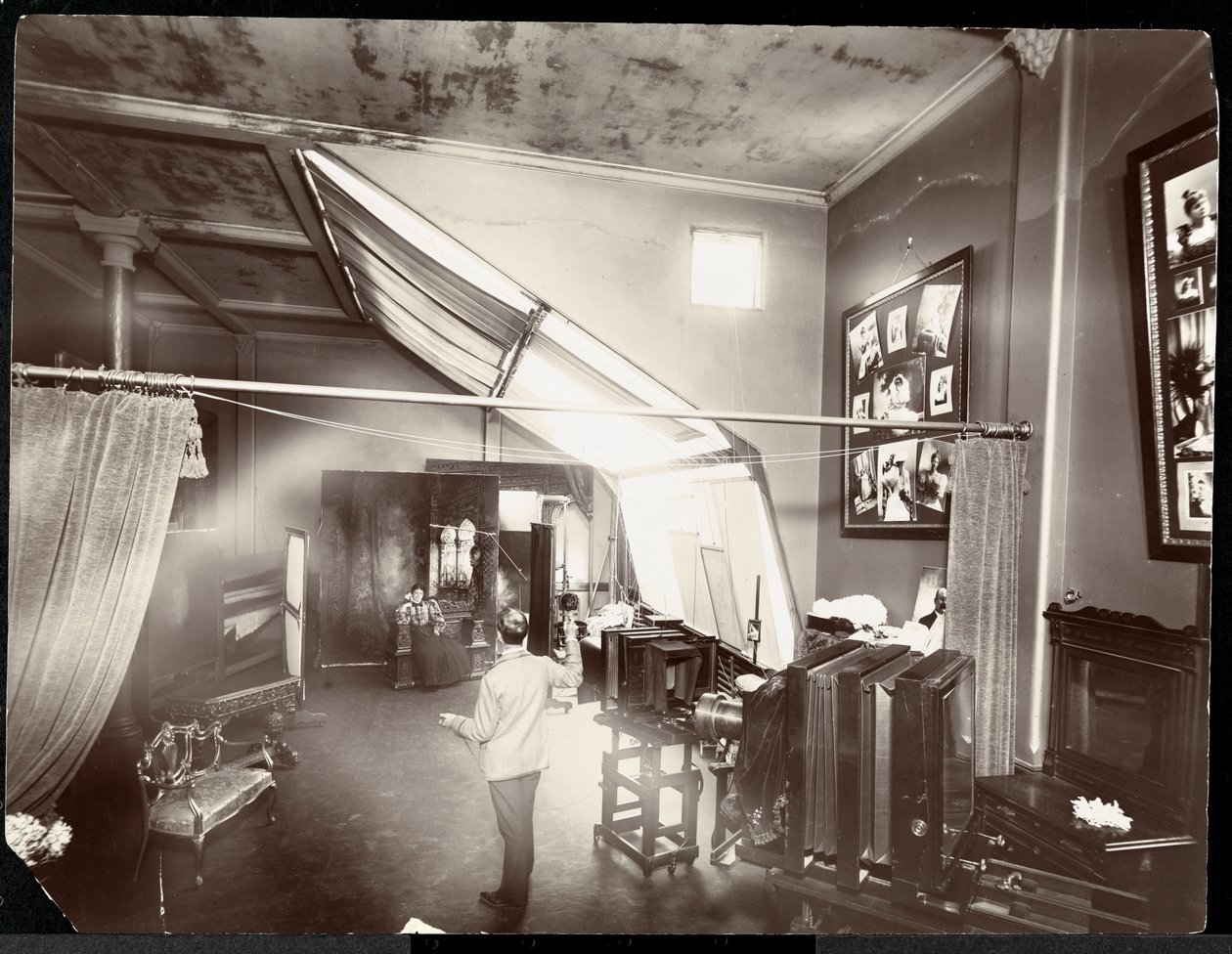 Studio di un fotografo di ritratti da Byron Company