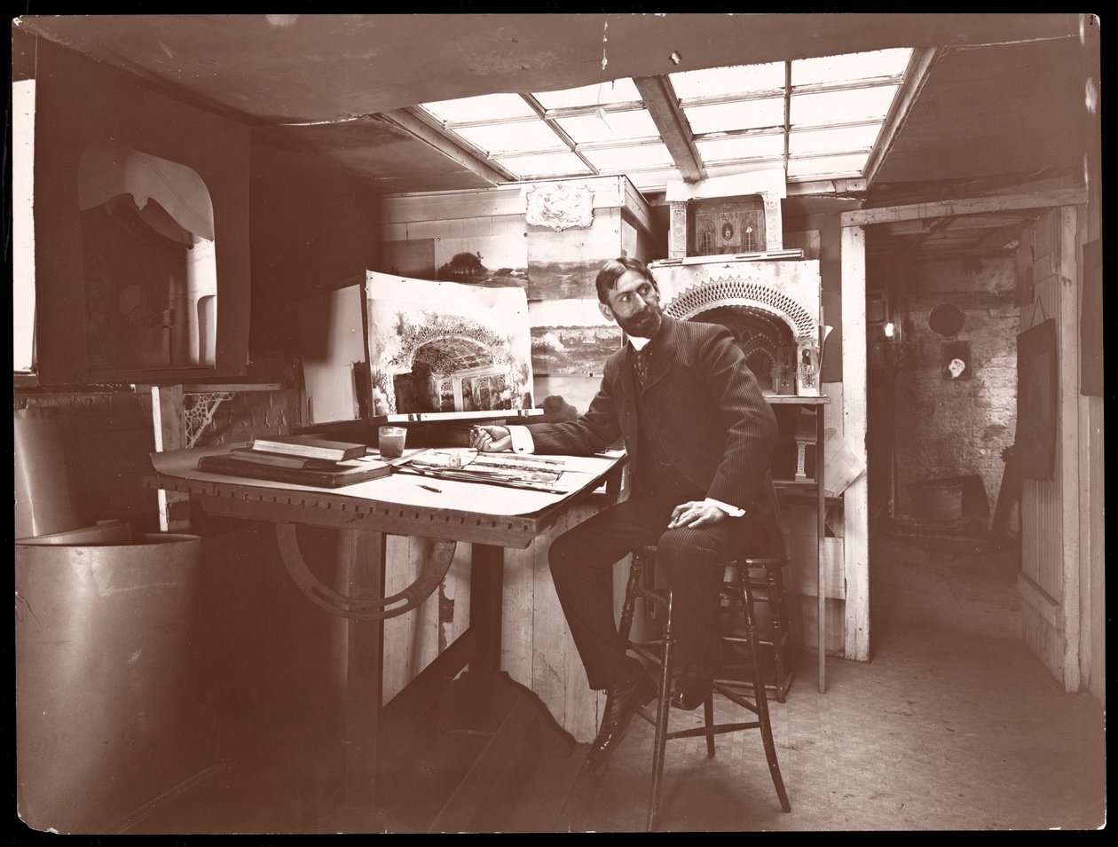 Un scenografo nel suo studio, New York, 1901 da Byron Company