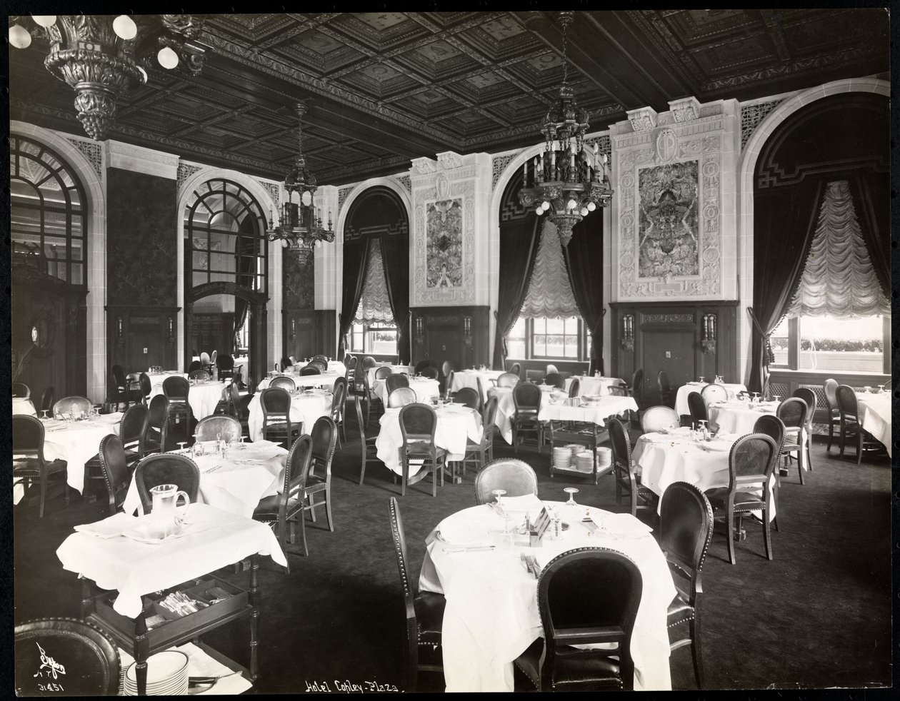 Sala da pranzo al Copley Plaza hotel, Boston, 1912 o 1913 da Byron Company