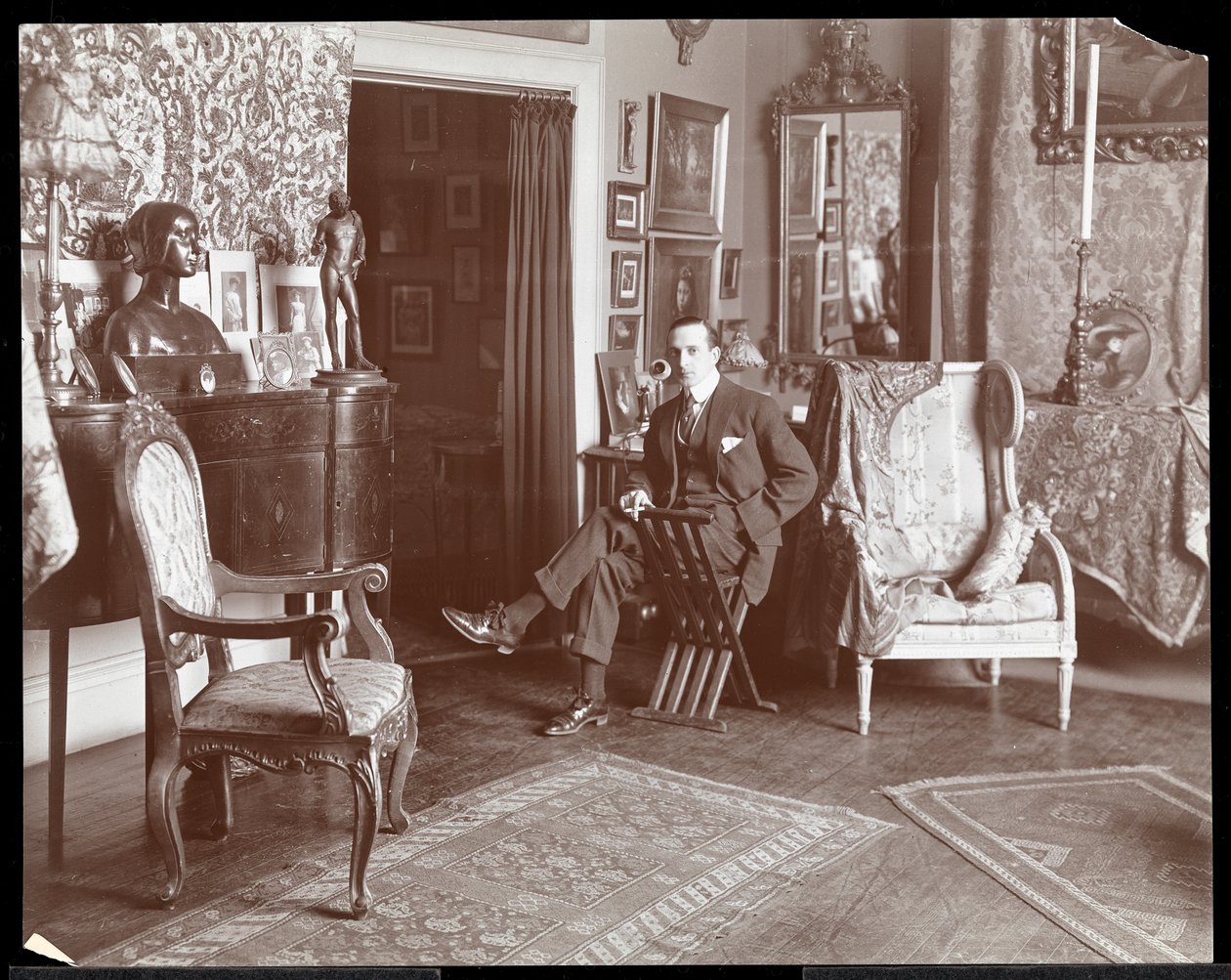 Malcolm Strauss nel suo studio a New York, c.1895 (stampa al gelatino d