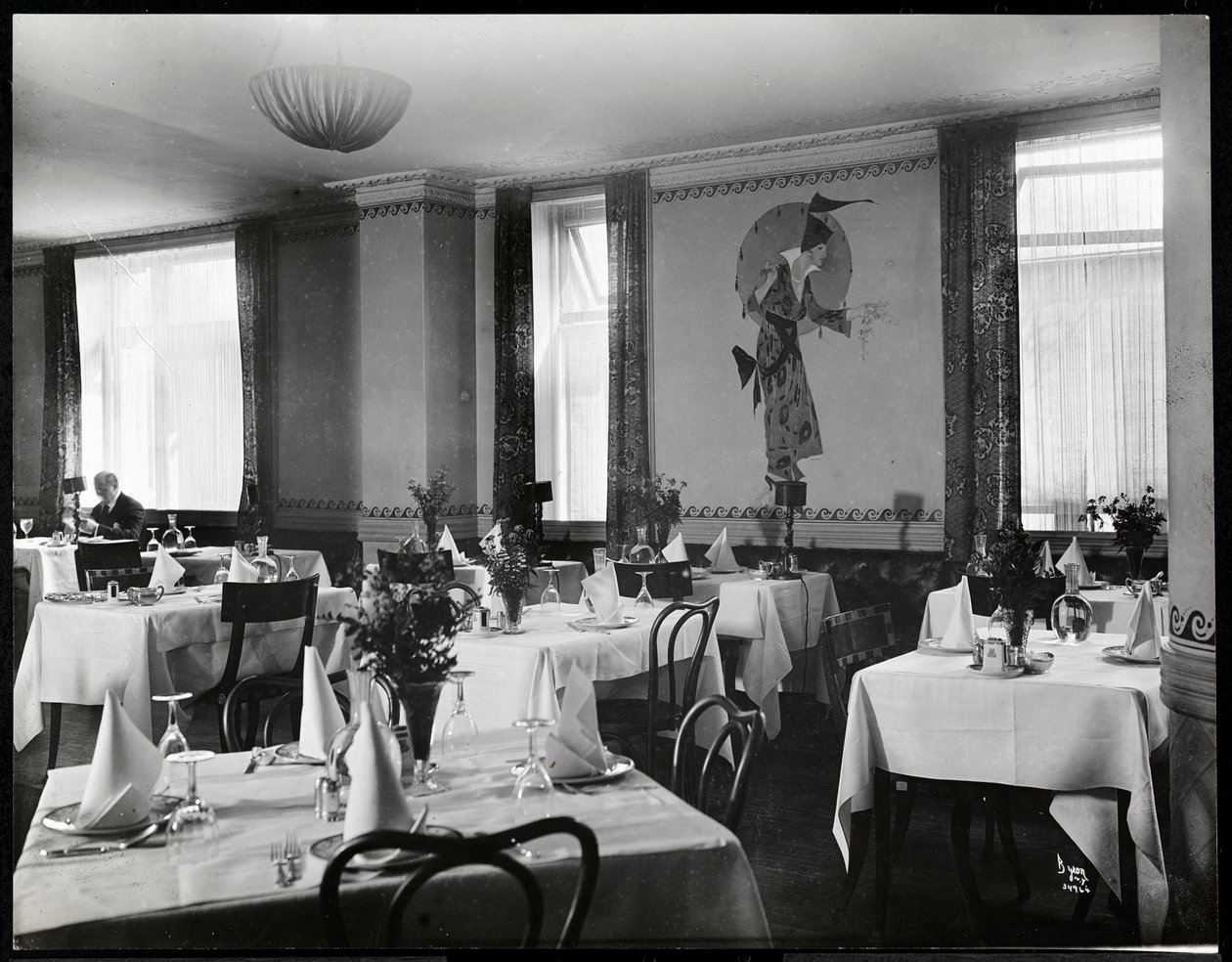 Una sala da pranzo all