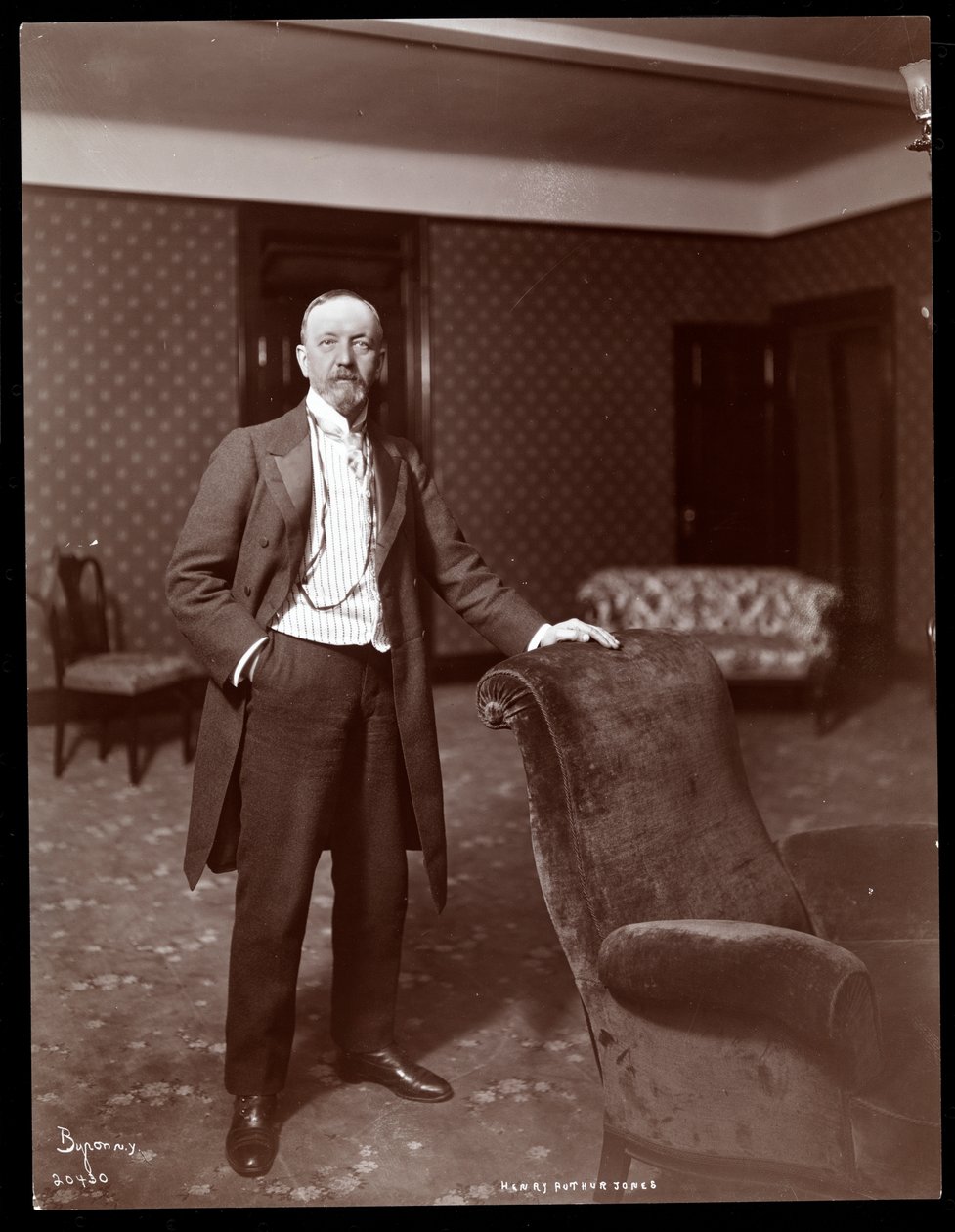 Henry Arthur Jones, 1905 da Byron Company